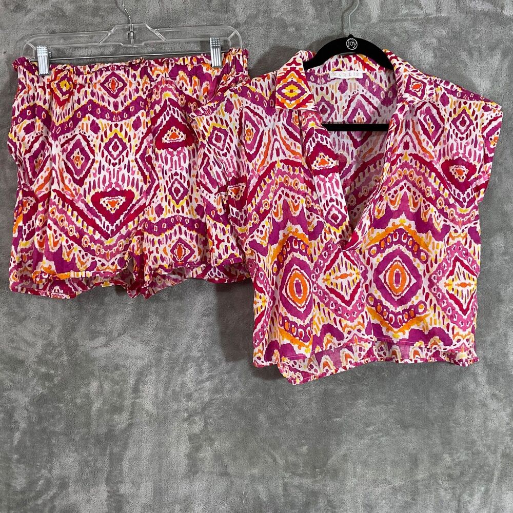 Karlie Tropical  Set Button Up Crop top short sleep set Size Large cotton IKAT